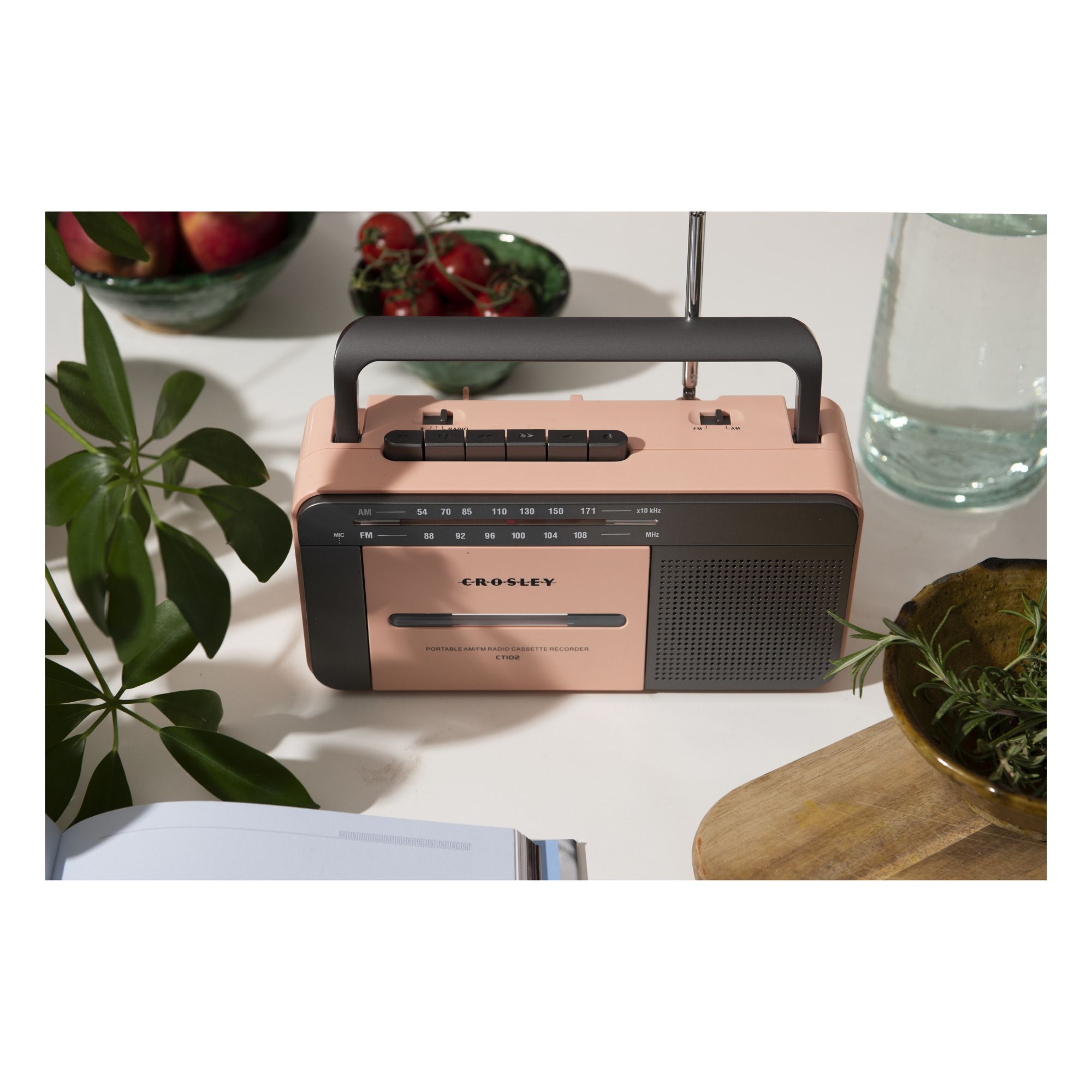 CT102A Cassette Player Pink- Product image n°3