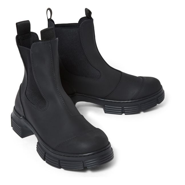 Recycled Rubber Low-Top Chelsea Boots Black
