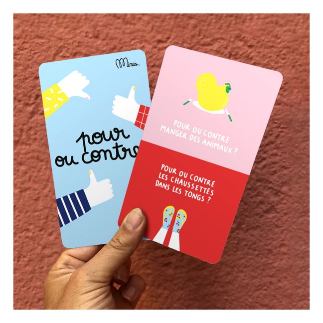 Jeu de cartes - Pour ou contre?