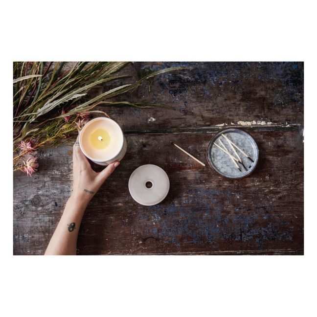 Bougie Blush - Fresh cut grass, bamboo