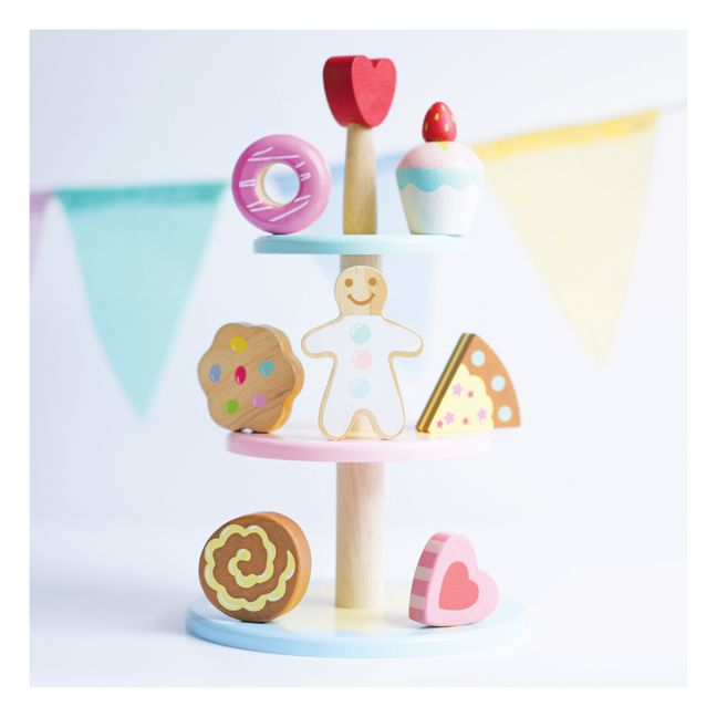 Expositor de pasteles con accesorios