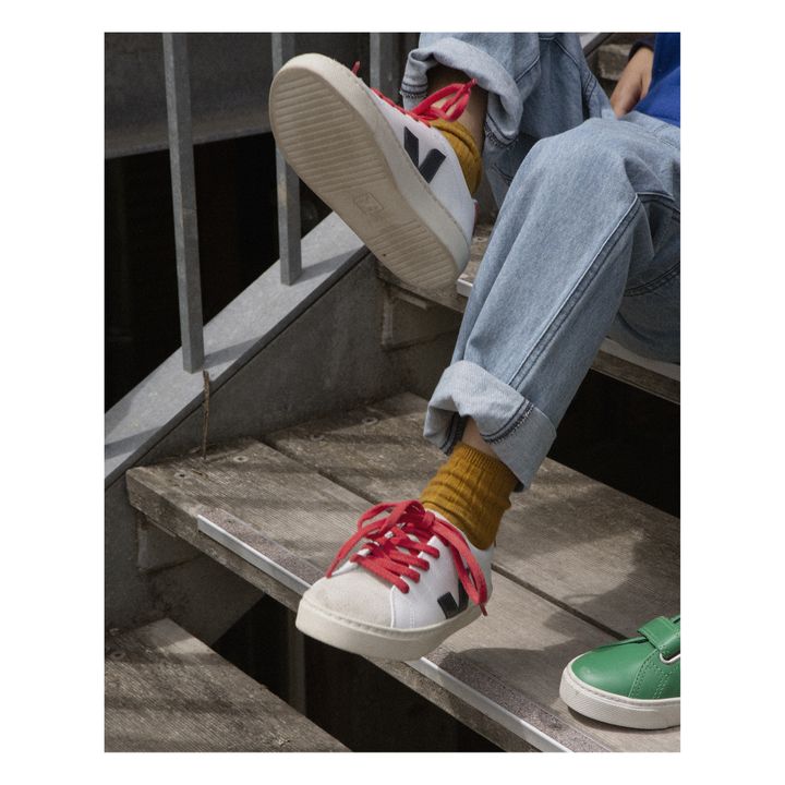 V-10 Vegan Sneakers Hundred Pieces x Veja | Red- Product image n°2