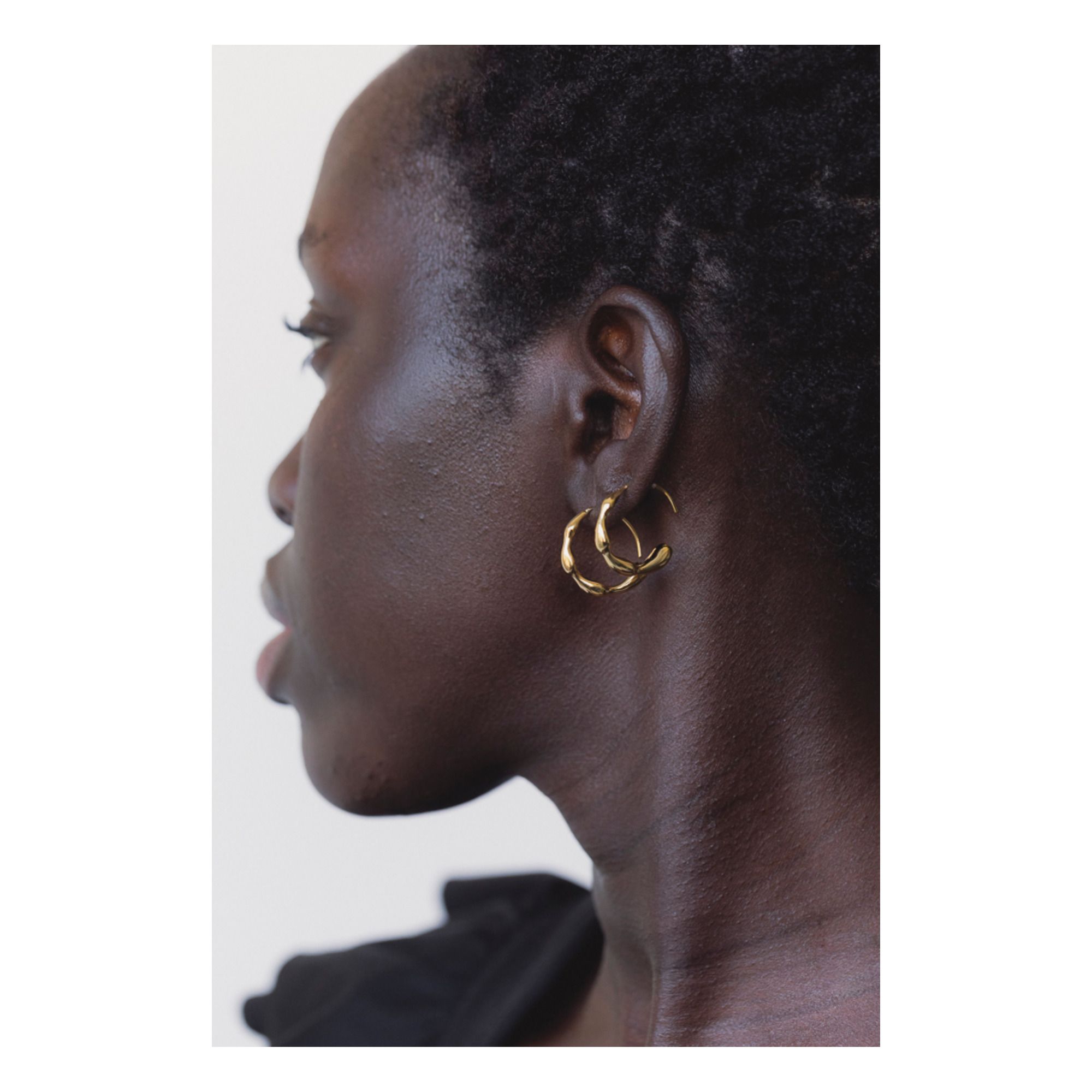 Moto Mini Hoop Earrings Gold- Product image n°1
