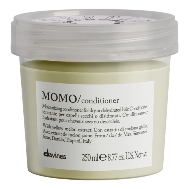 Momo Moisturising Conditioner for Dry Hair -250 ml