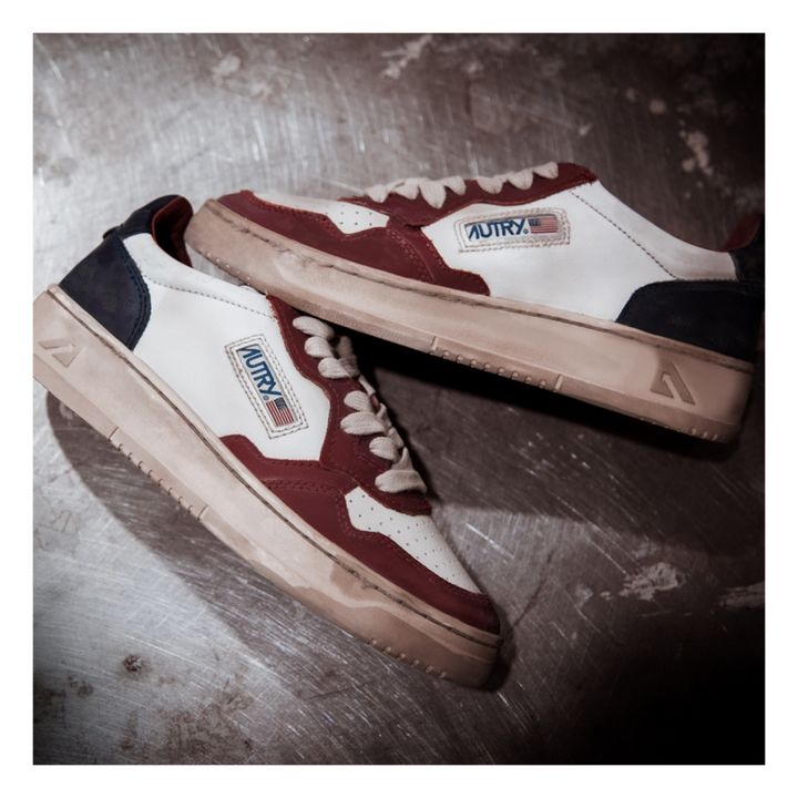 Super Vintage Low-Top Leather Sneakers | Red- Product image n°1