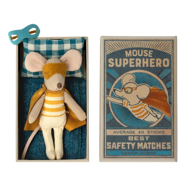 Souris super héros dans sa boite