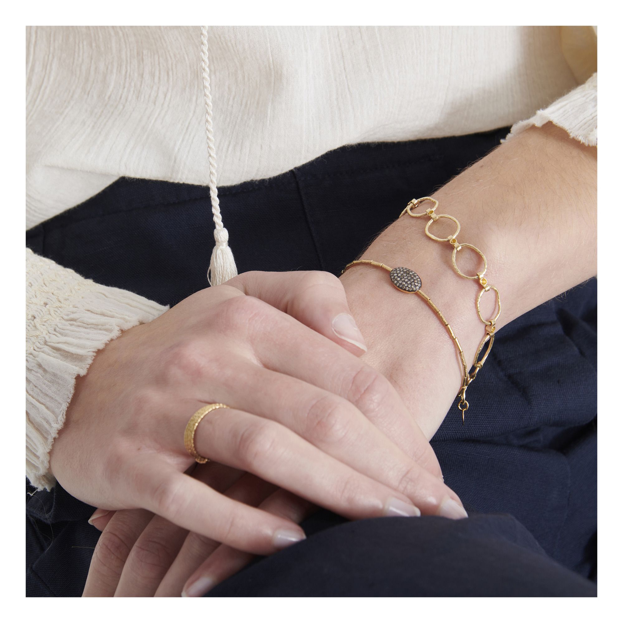 Jane M Dot Bracelet Dorado- Imagen del producto n°1