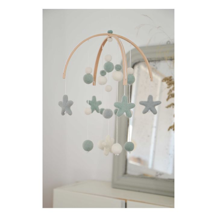 Mobile Etoile En Laine Feutree Vert Calm Design Bebe