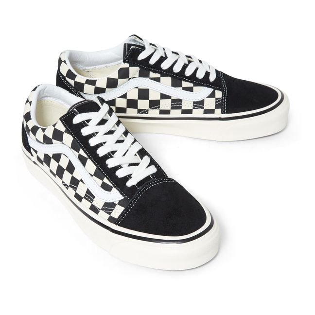 Anaheim Checker Old Skool Sneakers - Adult Collection  | Black
