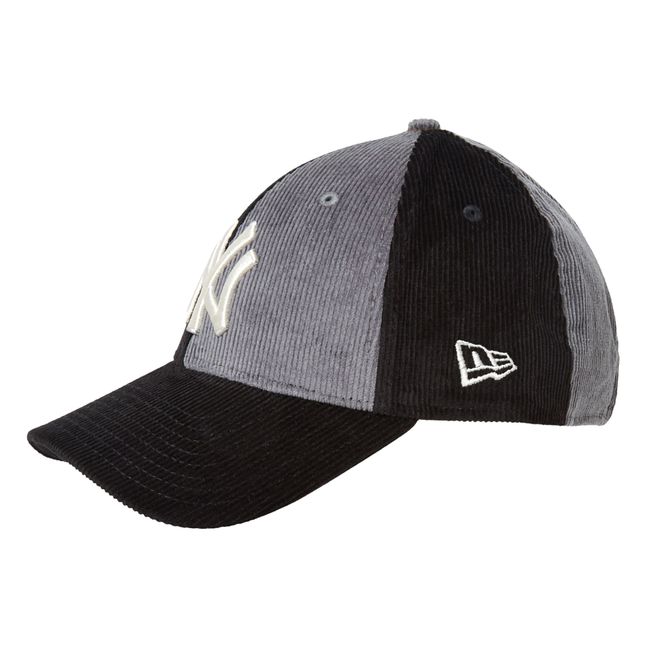 9Forty Two-Tone Cap - Adult Collection - Black