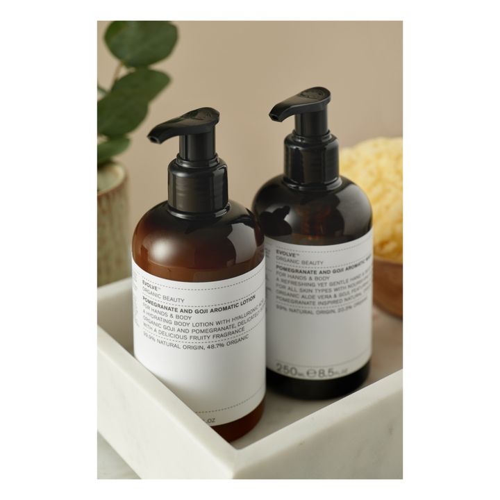 Jabón líquido para manos y cuerpo con granadas y bayas de goji - 250 ml- Imagen del producto n°1