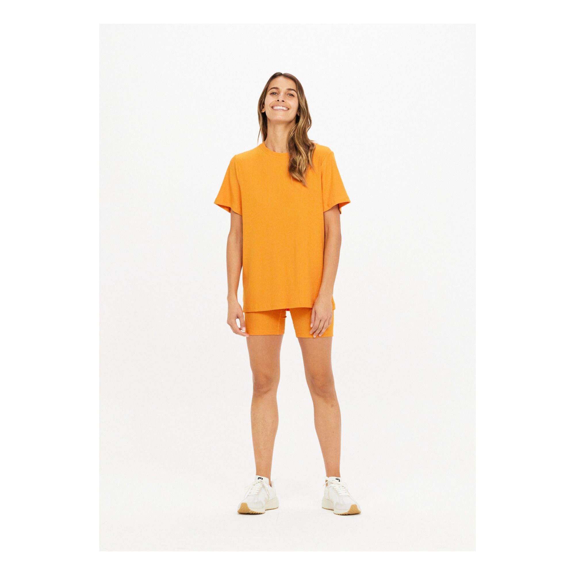 T-shirt Bisou Eva The Upside en coloris Orange Femme Vêtements Tops T-shirts 
