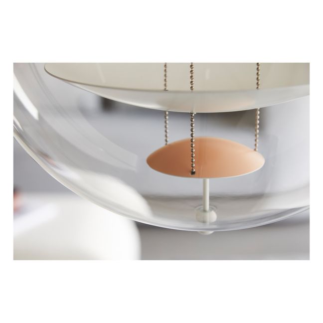 VP-Globe Pendant Lamp | Peach