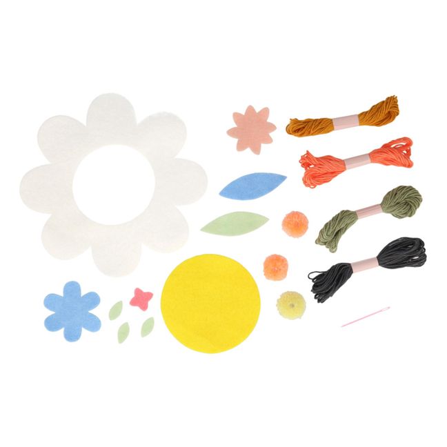 Valisette avec fleurs brodées