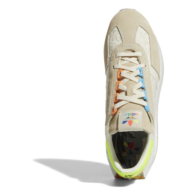 Retropy E5 Pride Sneakers Off white