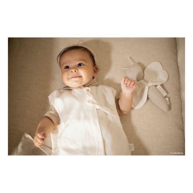 Butterfly Rattle - French Linen | Crudo