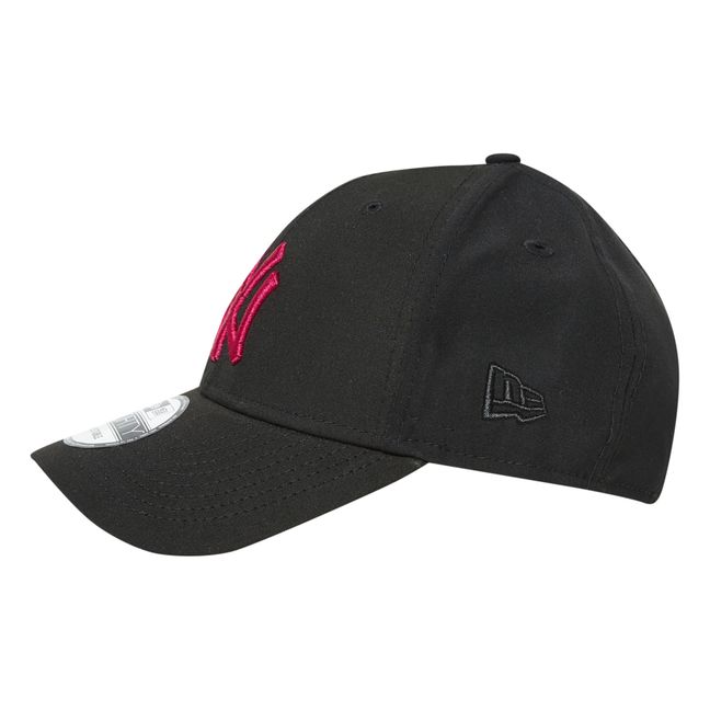 9Forty Recycled Polyester Cap - Adult Collection - Rosa
