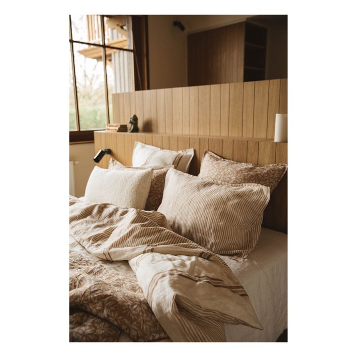 Taie d'oreiller en lin lavé rayé | Café- Image produit n°1