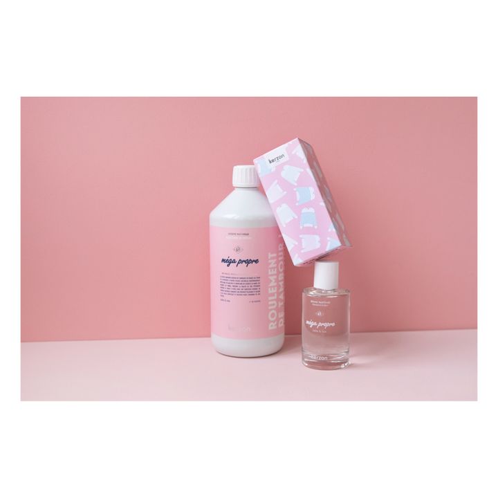 Jabón perfumado Mega Limpio - Cedro y Rosa 1000 ml- Imagen del producto n°4