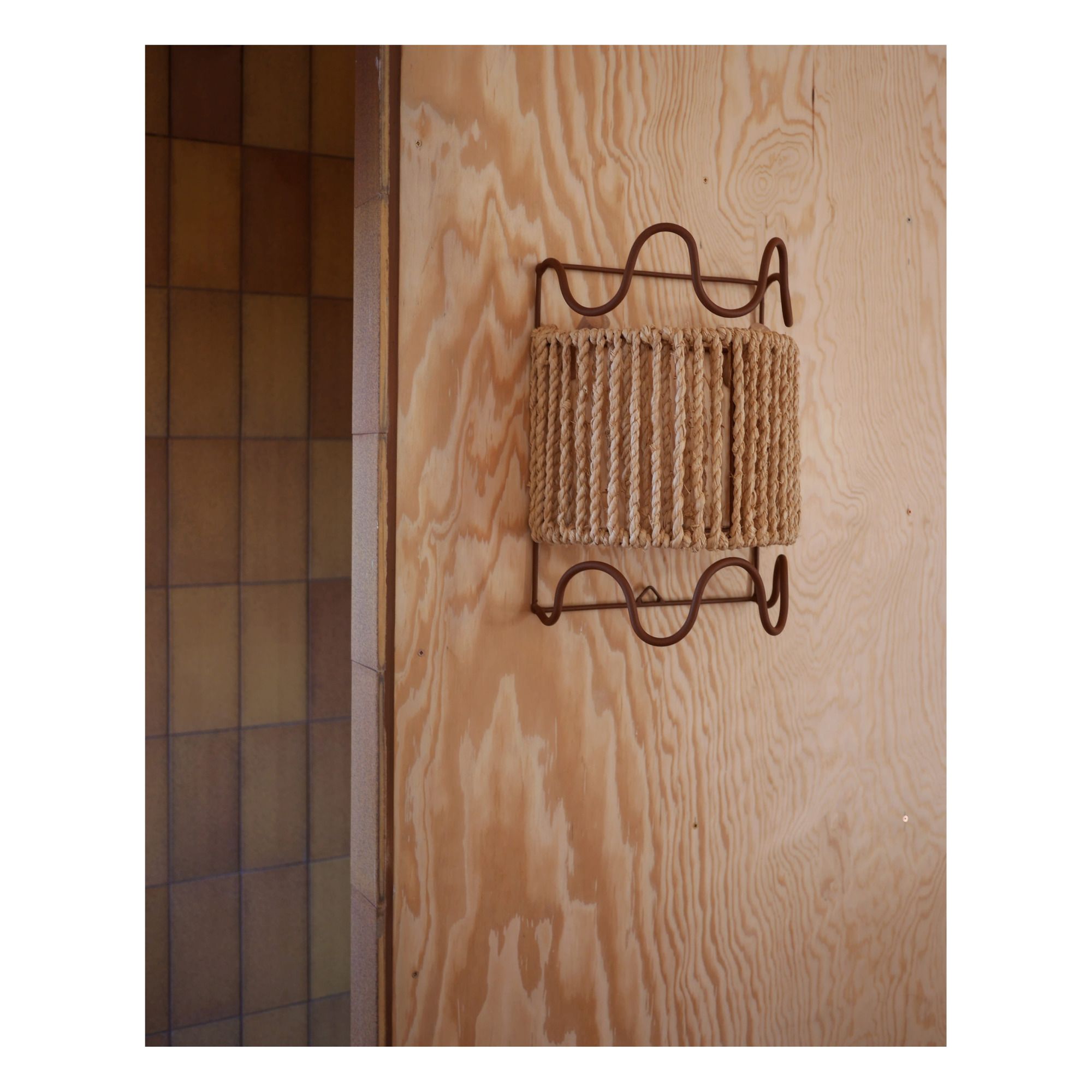 Dolores Raffia and Metal Wall Light Brown- Product image n°1