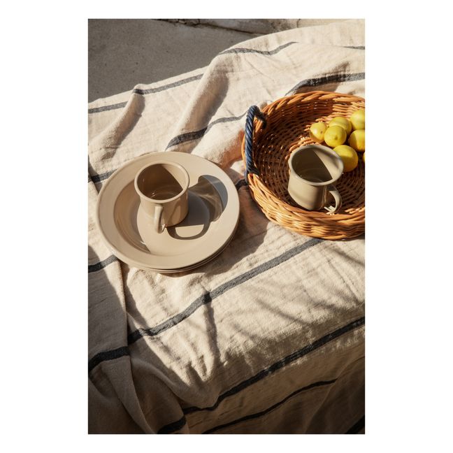 Yard Enamel Tableware Set - 8 Pieces | Beige rosado