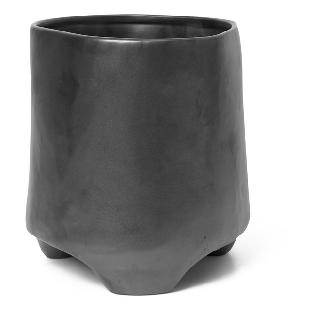 Esca Porcelain Planter Pot Black