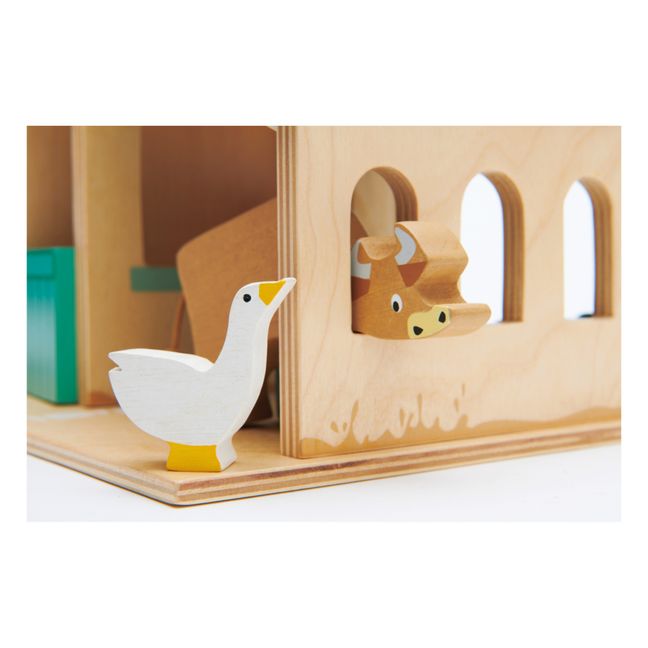 Wooden Farm and Accessories