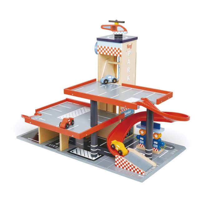 Garage &amp; Tankstelle