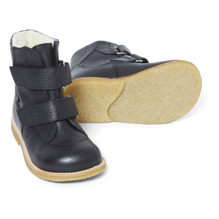 Fleece Lined Velcro Boots Negro- Imagen del producto n°2
