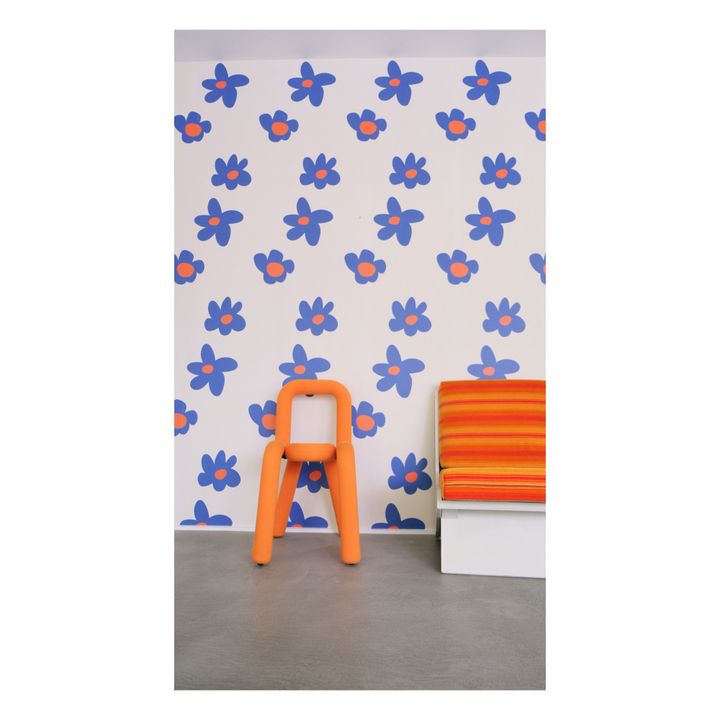 Flower Wallpaper - Mathilde Cabanas x Bonjourgeorges Blau- Produktbild Nr. 1