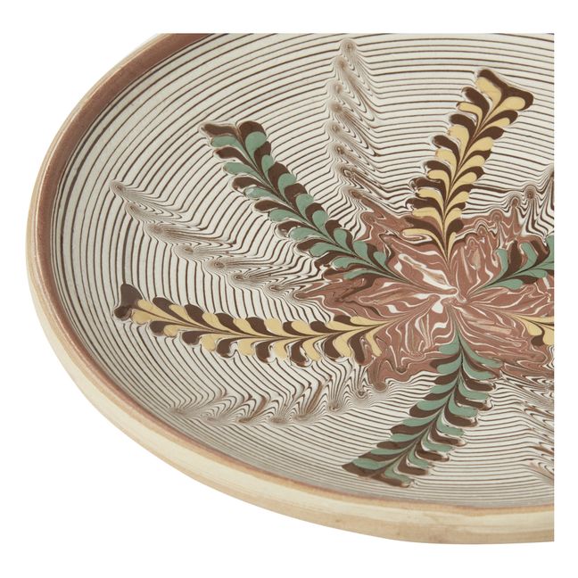 Plato de cerámica con motivos florales