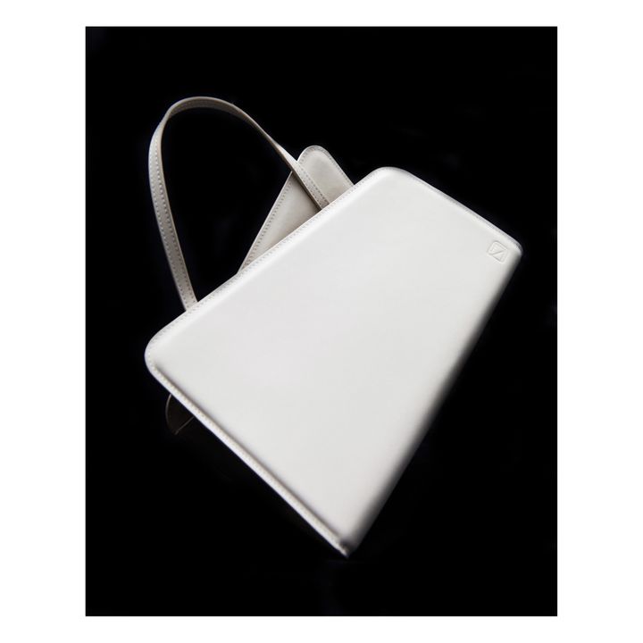 Slant Mini Tote Leder Tasche | Weiß- Produktbild Nr. 2