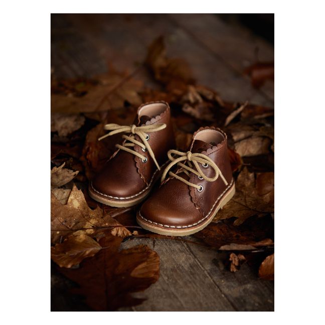Boots Scallop | Marron