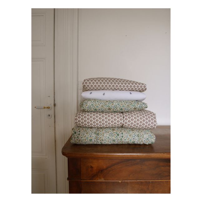 Set di biancheria da letto ricamata, modello: Feuille, in cotone bio | Bianco