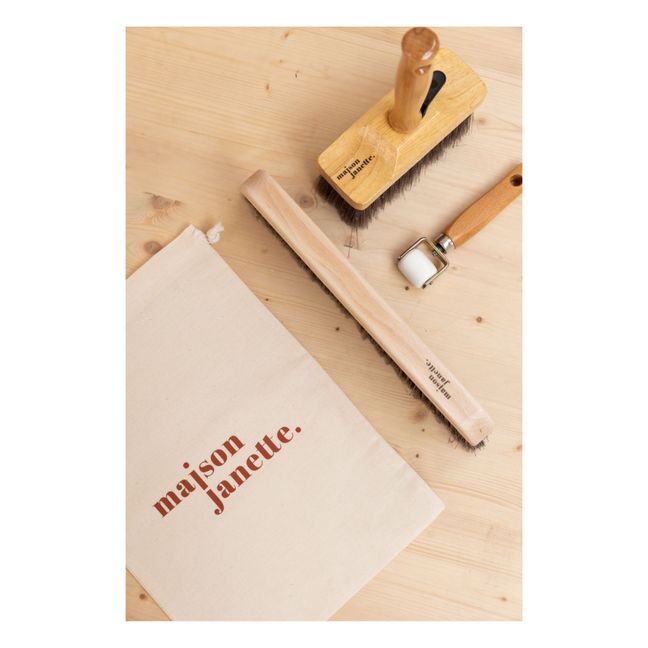 Wallpaper Installation Kit