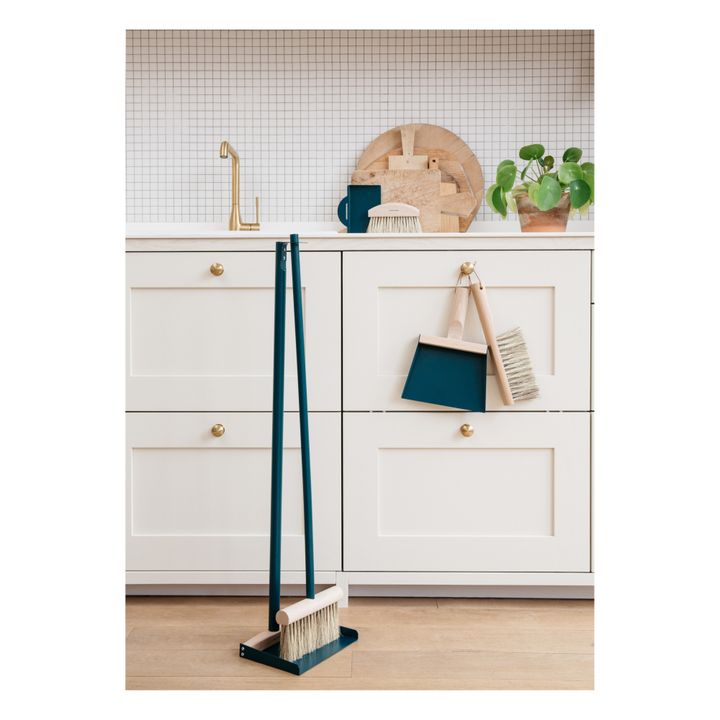 Table Brush & Dustpan Set - Clynk Nature | Petrol blue- Product image n°1