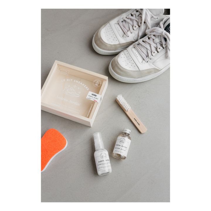 Kit per la pulizia e la cura delle scarpe da ginnastica- Immagine del prodotto n°2