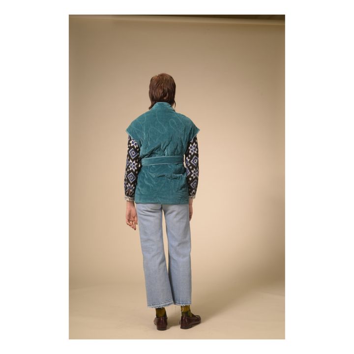 Sirva Sleeveless Velour Quilted Kimono | Pfauenblau- Produktbild Nr. 6