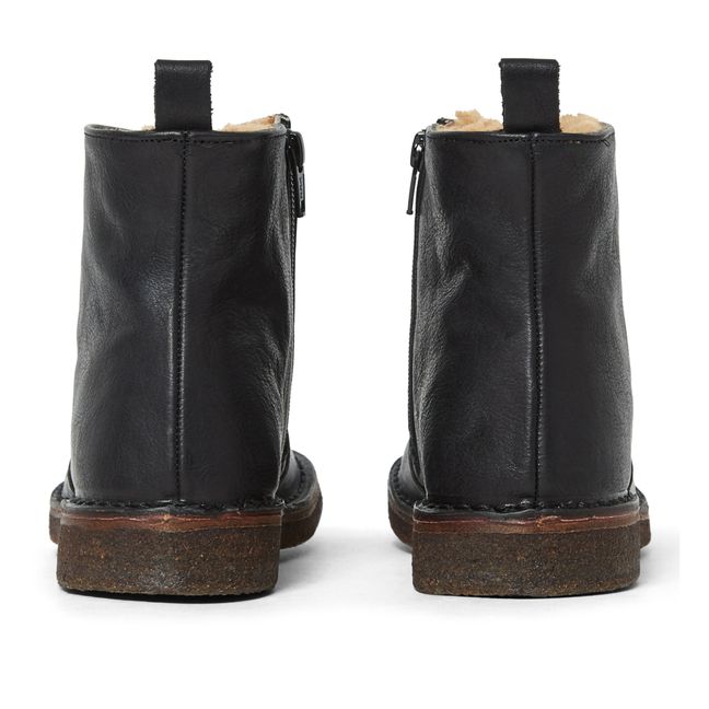 Fur-Lined Boots | Black