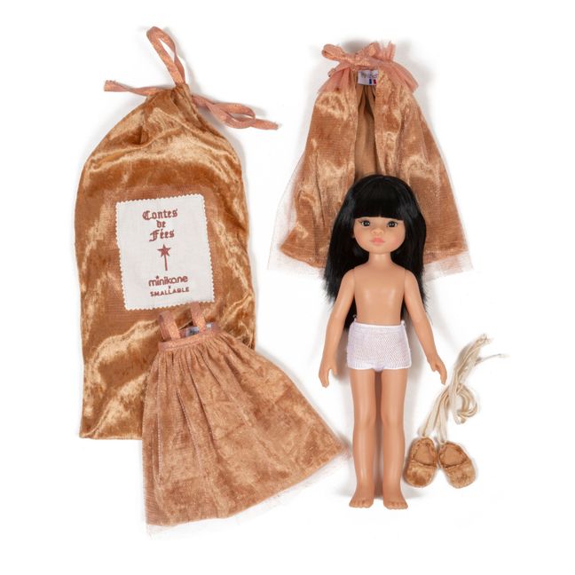 Liu Amigas Fairytale Doll x Smallable | Golden brown
