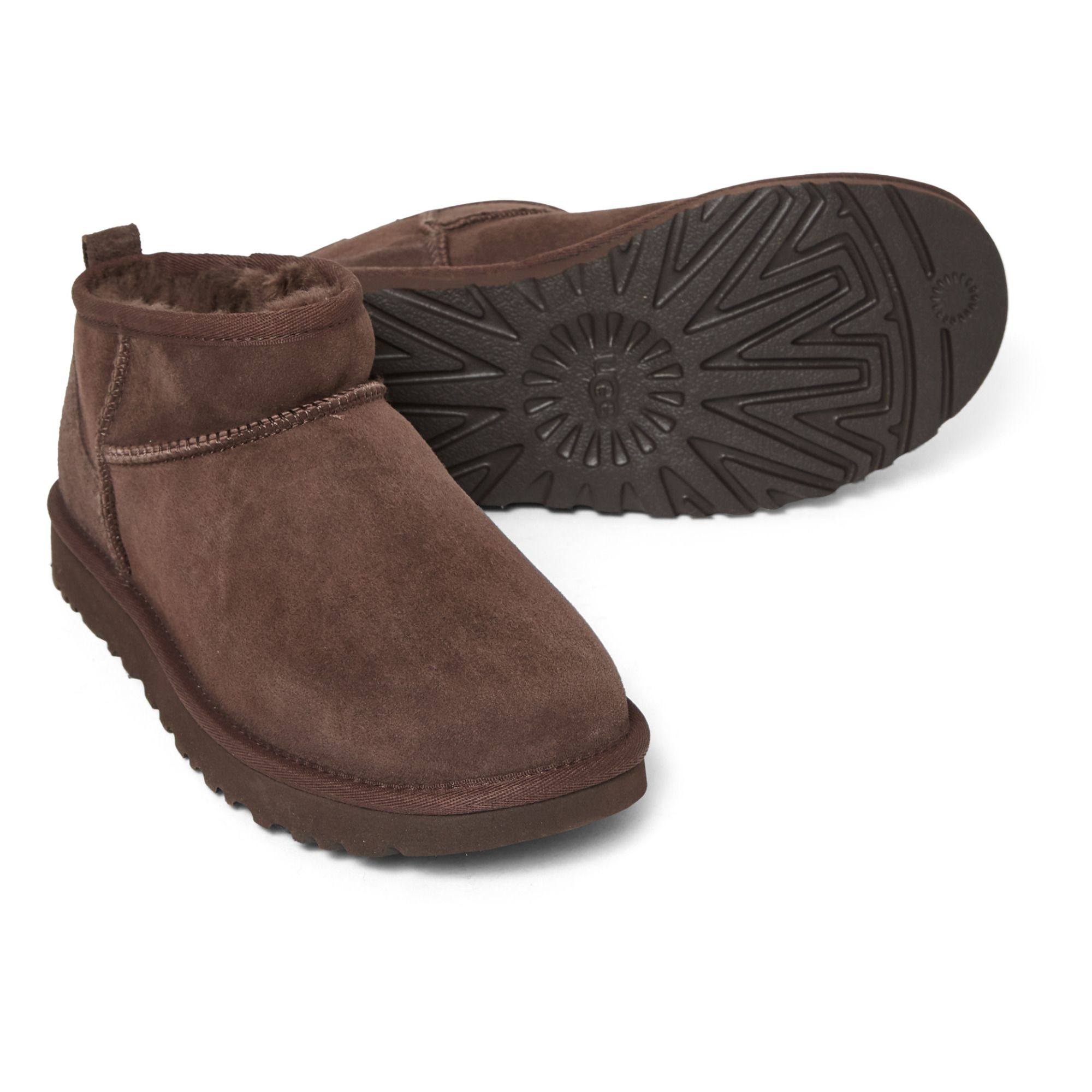 Brown low outlet uggs