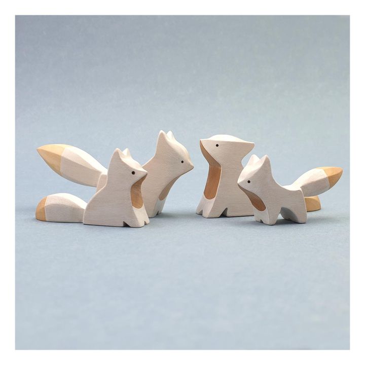 Figurine en bois Renard polaire debout- Product image n°1