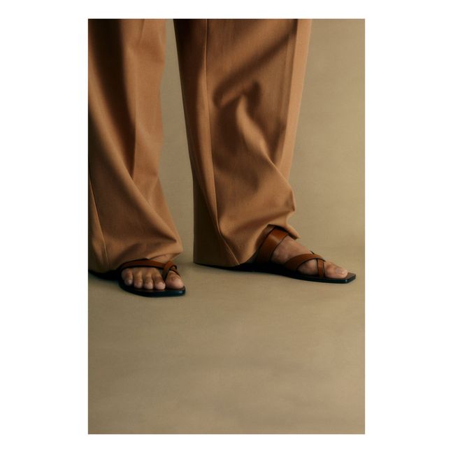 Sandali Carter | Camel