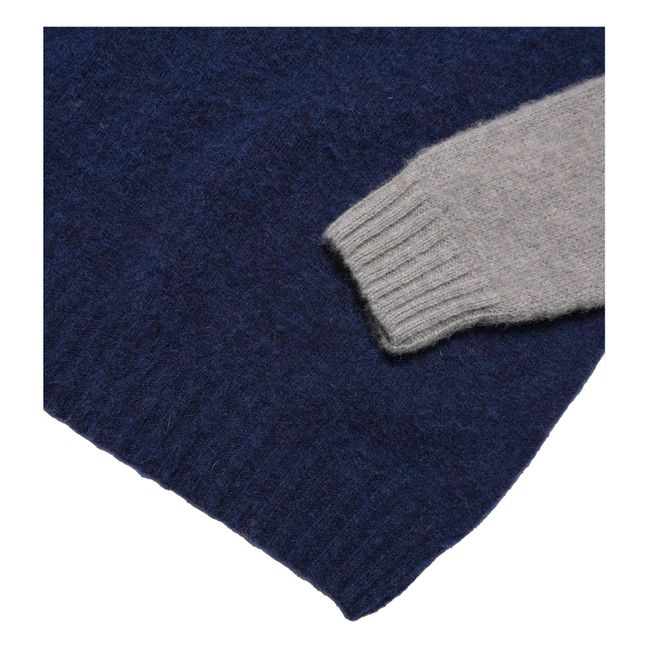 Blind Finger Wool Jumper  | Navy blue
