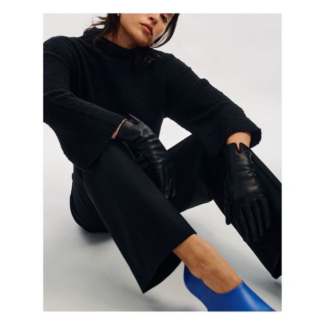 Essentials Cashmere Lined Leather Gloves | Nero