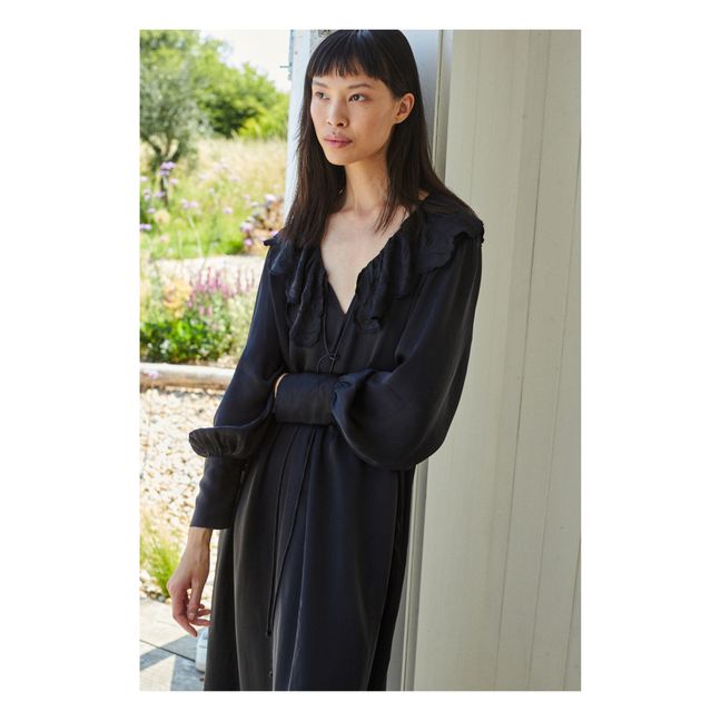 Hyacinth Nightgown | Negro