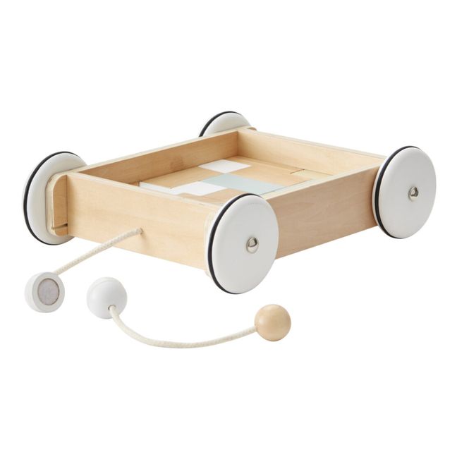 Carrito con ruedas con cubos de madera