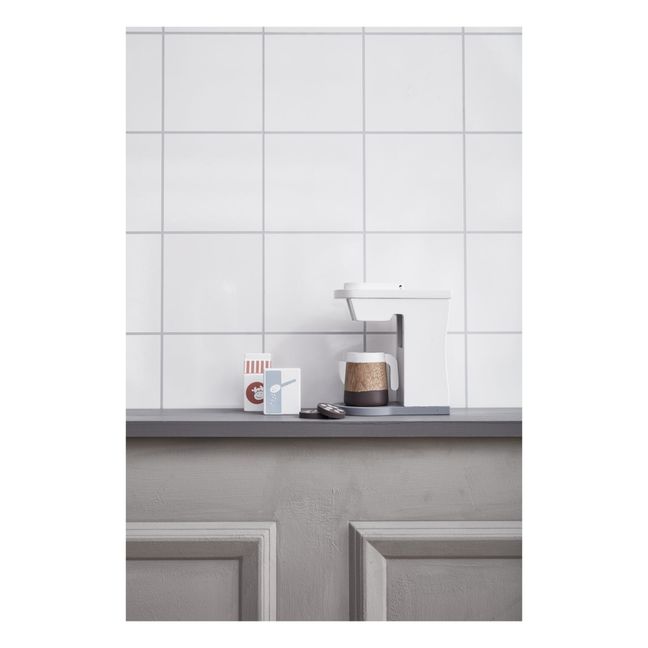 Kaffeemaschine aus Holz