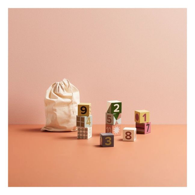 Edvin wooden cubes