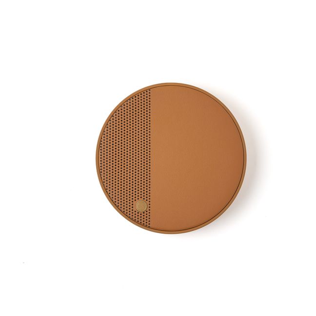 Oslo Energy+ Charging Station and Speaker | Marrone